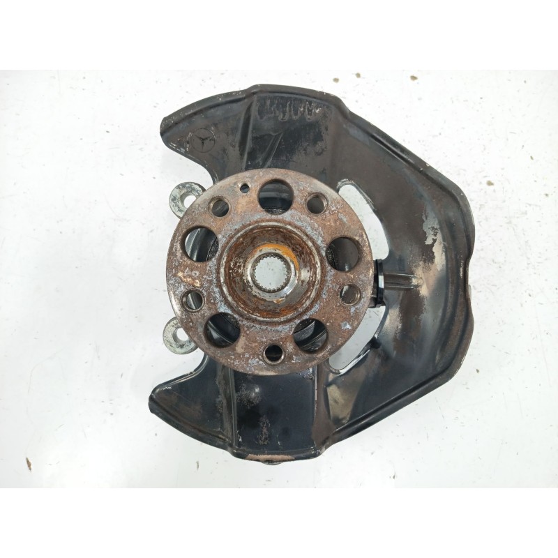 Recambio de mangueta delantera derecha para mercedes-benz clase b sports tourer (w245) b 200 cdi (245.208) referencia OEM IAM   