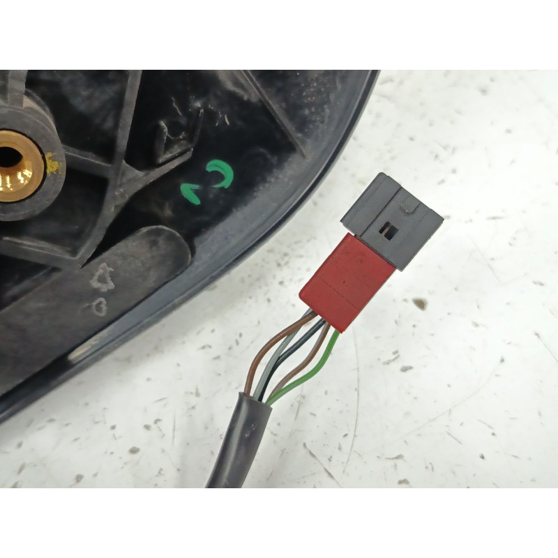 RETROVISOR IZQUIERDO