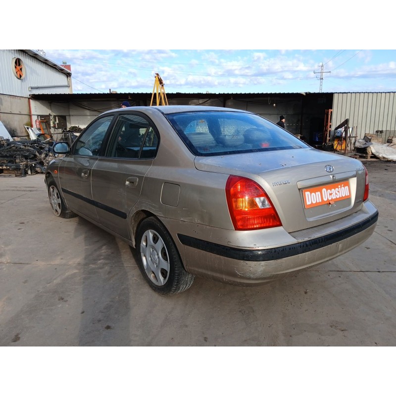 HYUNDAI ELANTRA III Sedán (XD) 2002