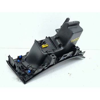 Recambio de guantera para smart forfour hatchback (453) electric drive / eq (453.091) referencia OEM IAM A4536891900 A4536892000