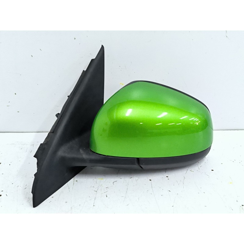 RETROVISOR IZQUIERDO
