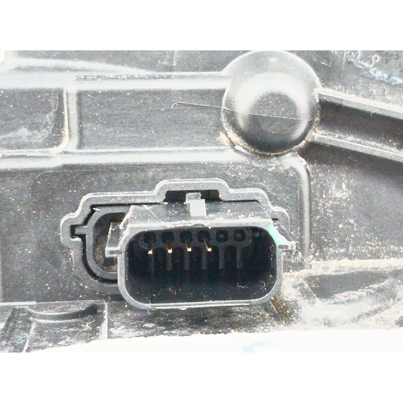 CERRADURA PUERTA DELANTERA IZQUIERDA