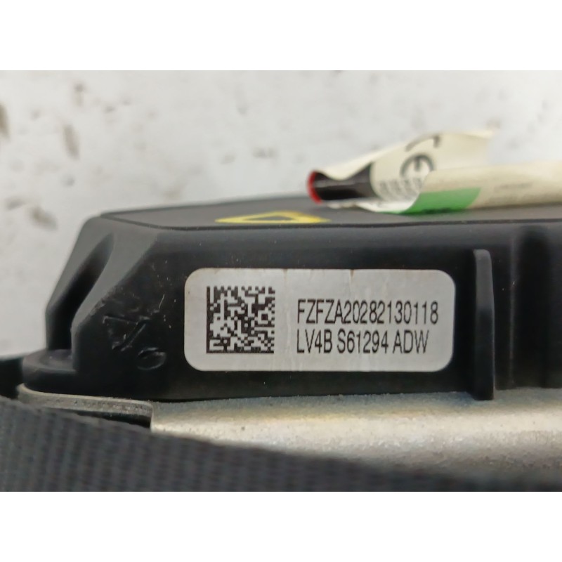 CINTURON SEGURIDAD DELANTERO DERECHO