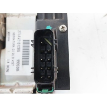 Recambio de cerradura puerta delantera derecha para ford tourneo connect 1.8 tdci referencia OEM IAM 2T1AV21812BG  