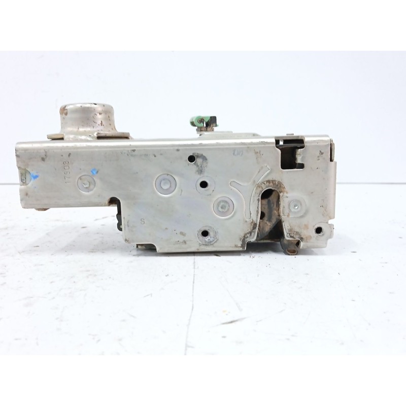 Recambio de cerradura puerta delantera izquierda para ford tourneo connect 1.8 tdci referencia OEM IAM 2T1AV21813BG  