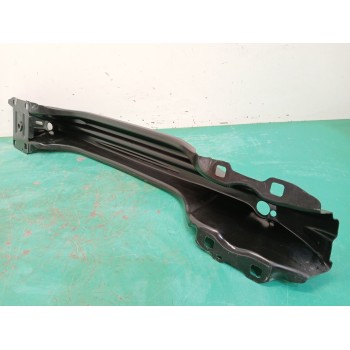 Recambio de refuerzo paragolpes trasero para jaguar xe (x760) 2.0 d referencia OEM IAM GX7317B892AB  