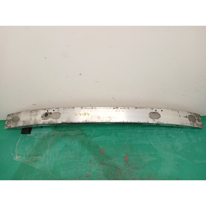 Recambio de refuerzo paragolpes delantero para mercedes-benz clase c (w203) c 220 cdi (203.006) referencia OEM IAM A2036201034  