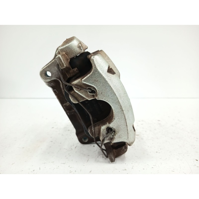 PINZA FRENO DELANTERA DERECHA 2B302