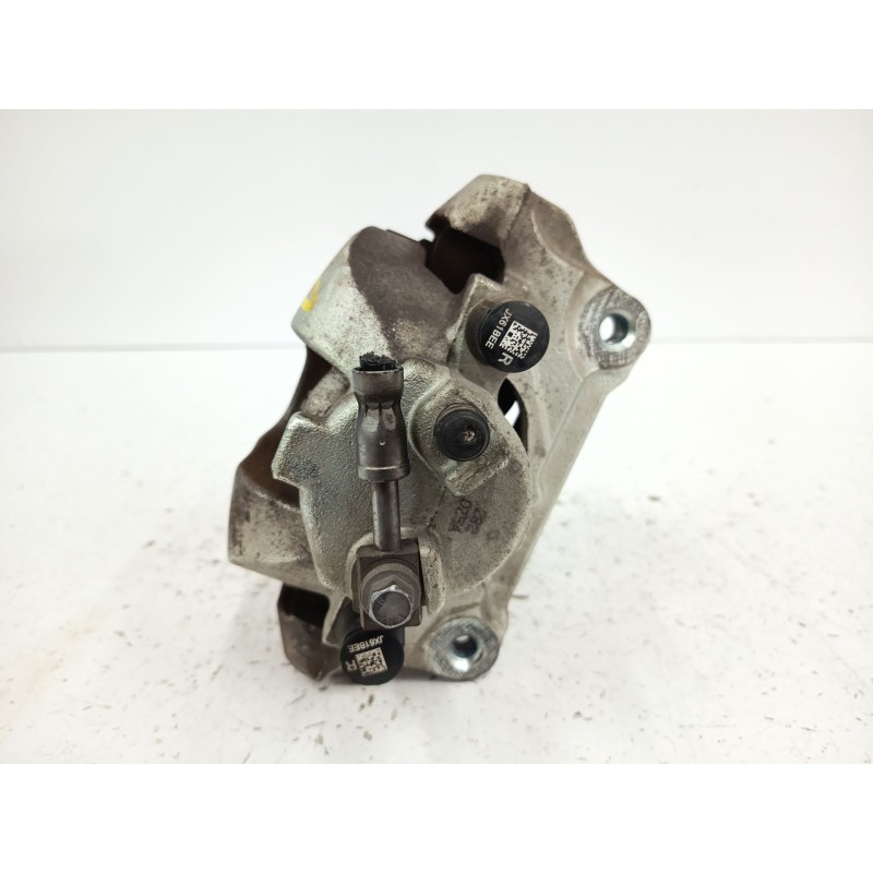 PINZA FRENO DELANTERA DERECHA 2B302