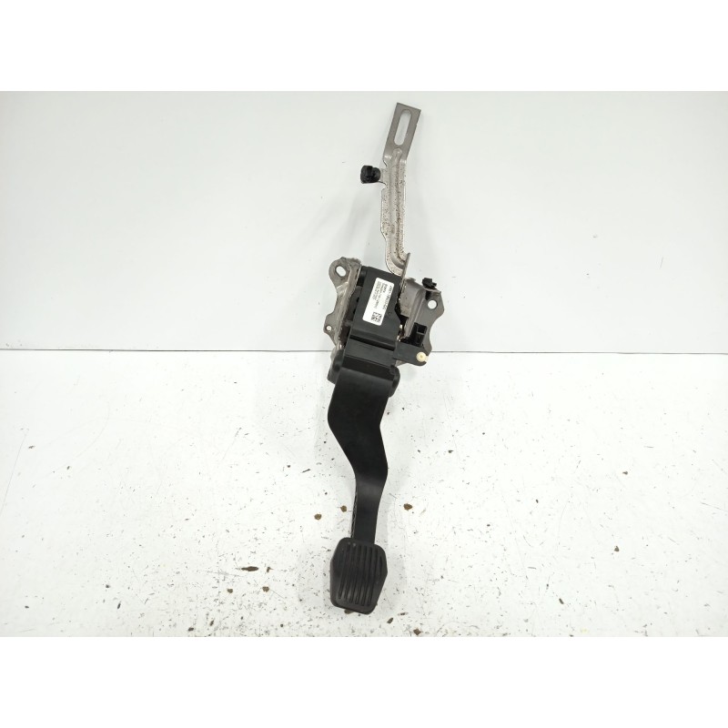 PEDAL EMBRAGUE H1B17A542BB