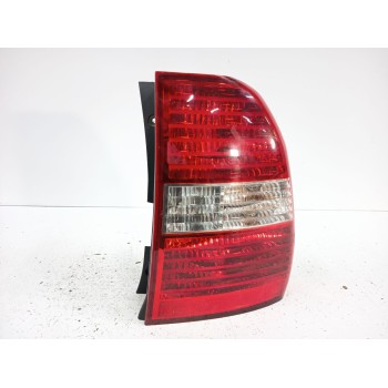 Recambio de piloto trasero derecho para kia sportage ii (je_, km_) 2.0 crdi 4wd referencia OEM IAM 924021F010  