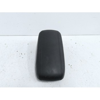 Recambio de apoyabrazos central para kia rio iii (ub) 1.25 cvvt referencia OEM IAM 846701W000  