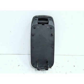Recambio de apoyabrazos central para kia rio iii (ub) 1.25 cvvt referencia OEM IAM 846701W000  