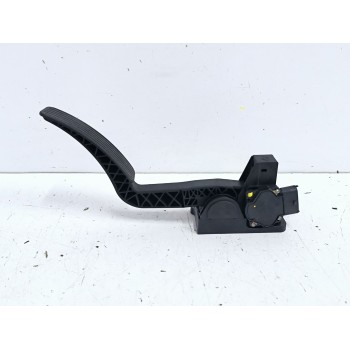 Recambio de potenciometro pedal para ssangyong rodius i 2.7 xdi referencia OEM IAM 2055021001  