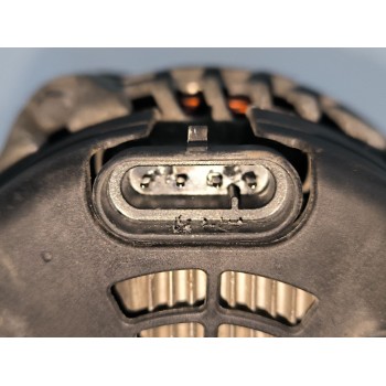 Recambio de alternador para ssangyong rodius i 2.7 xdi referencia OEM IAM A6651540202  