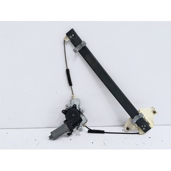 Recambio de elevalunas delantero izquierdo para ssangyong rodius i 2.7 xdi referencia OEM IAM   