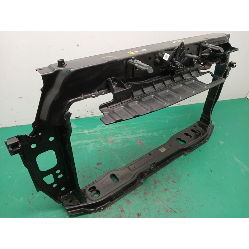 PANEL FRONTAL