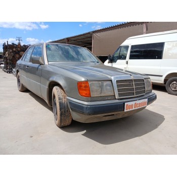 mercedes-benz 124 sedán (w124) del año 1991