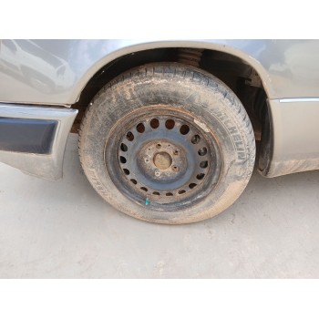 mercedes-benz 124 sedán (w124) del año 1991