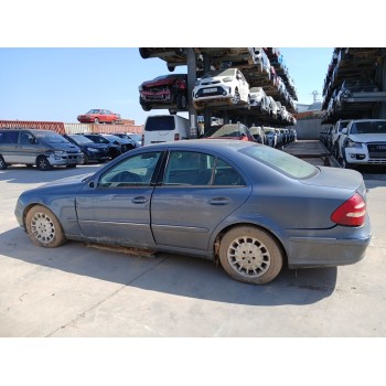 mercedes-benz clase e (w211) del año 2004