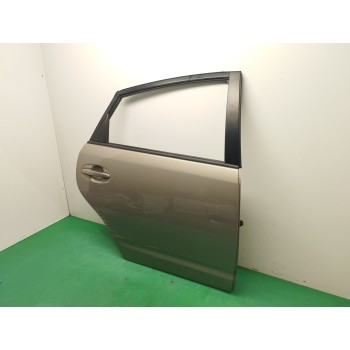 Recambio de puerta trasera derecha para toyota prius (nhw20) 1.5 cat referencia OEM IAM 6700347040 OBSERVAR FOTOS 