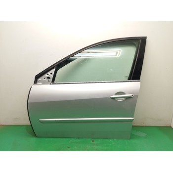 PUERTA DELANTERA IZQUIERDA 
