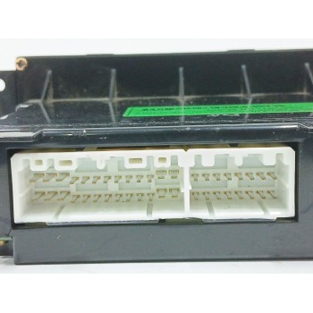 Recambio de mando climatizador para ssangyong rodius i 2.7 xdi referencia OEM IAM 6870021021  