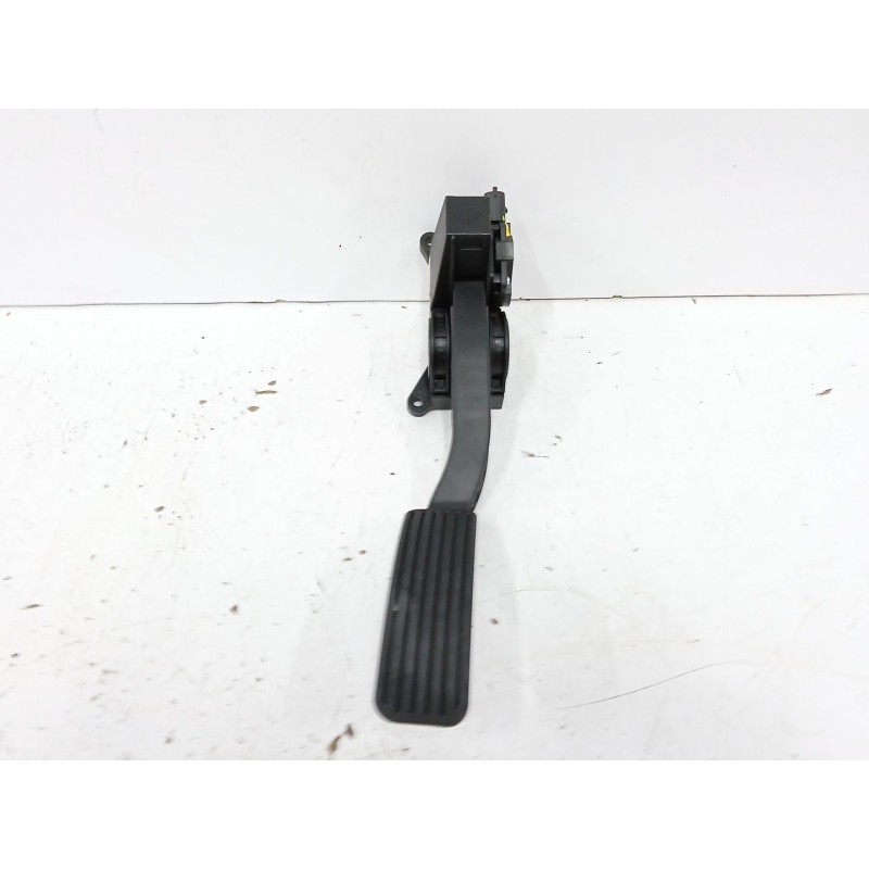 Recambio de potenciometro pedal para ssangyong rodius i 2.7 xdi referencia OEM IAM 2055009000  