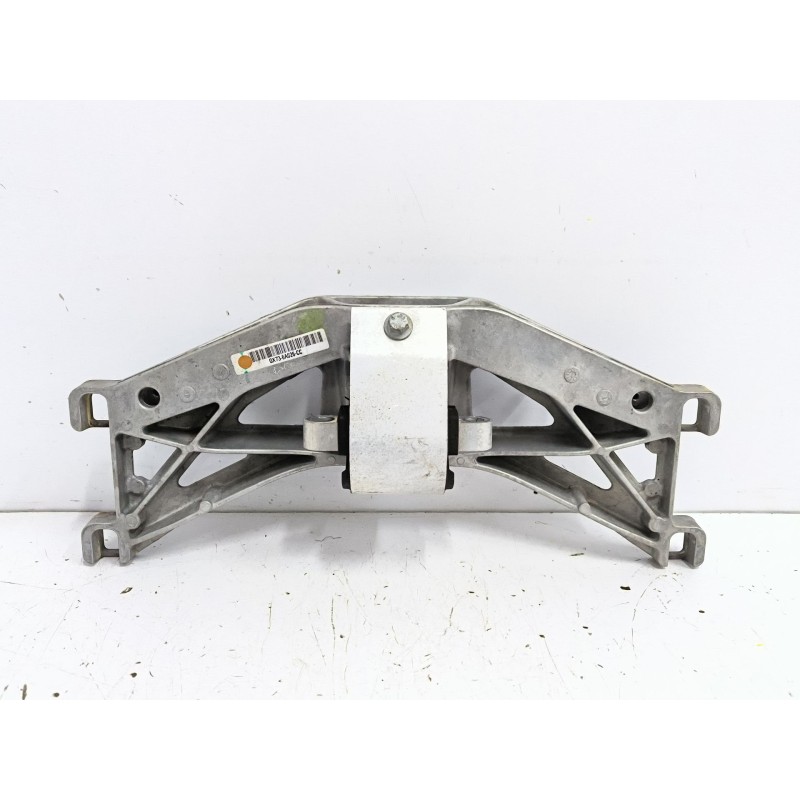 Recambio de soporte cambio para jaguar xe (x760) 2.0 d referencia OEM IAM GX736A026CC  