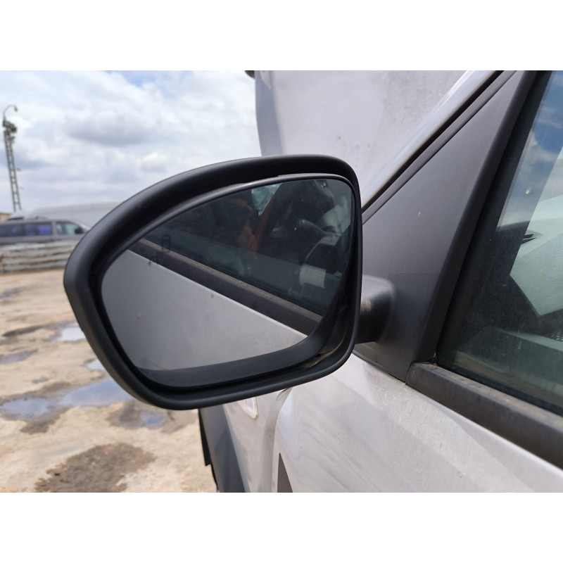 RETROVISOR IZQUIERDO