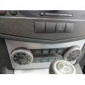 MERCEDES-BENZ CLASE C (W204) BERLINA