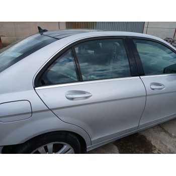 Recambio de puerta trasera derecha para mercedes-benz clase c (w204) berlina referencia OEM IAM   