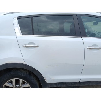 Recambio de puerta trasera derecha para kia sportage iii (sl) 1.6 gdi referencia OEM IAM   