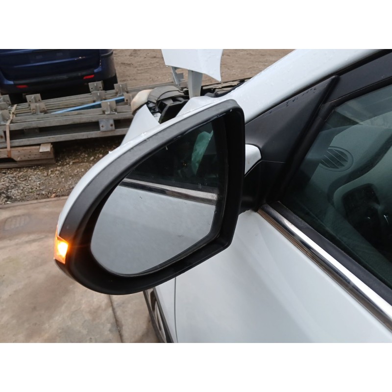 RETROVISOR IZQUIERDO