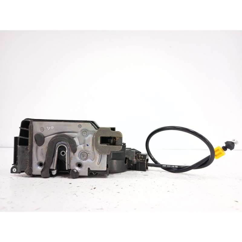 Recambio de cerradura puerta trasera derecha para mercedes-benz gle (v167) gle 300 d 4-matic (167.109) referencia OEM IAM A09973