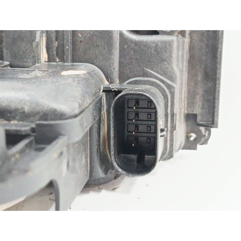 CERRADURA PUERTA TRASERA DERECHA A2220064099