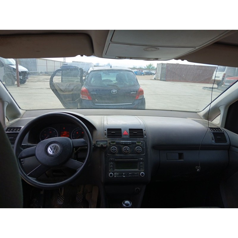VOLKSWAGEN TOURAN (1T1, 1T2) 2006