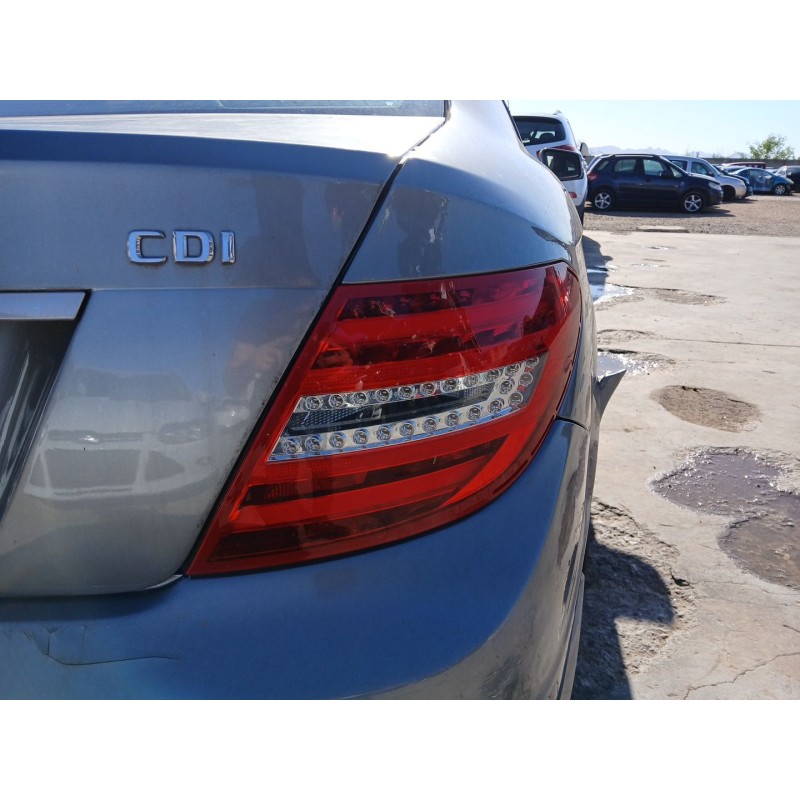 Recambio de piloto trasero derecho para mercedes-benz clase c (w204) coupe 2.1 cdi cat referencia OEM IAM   