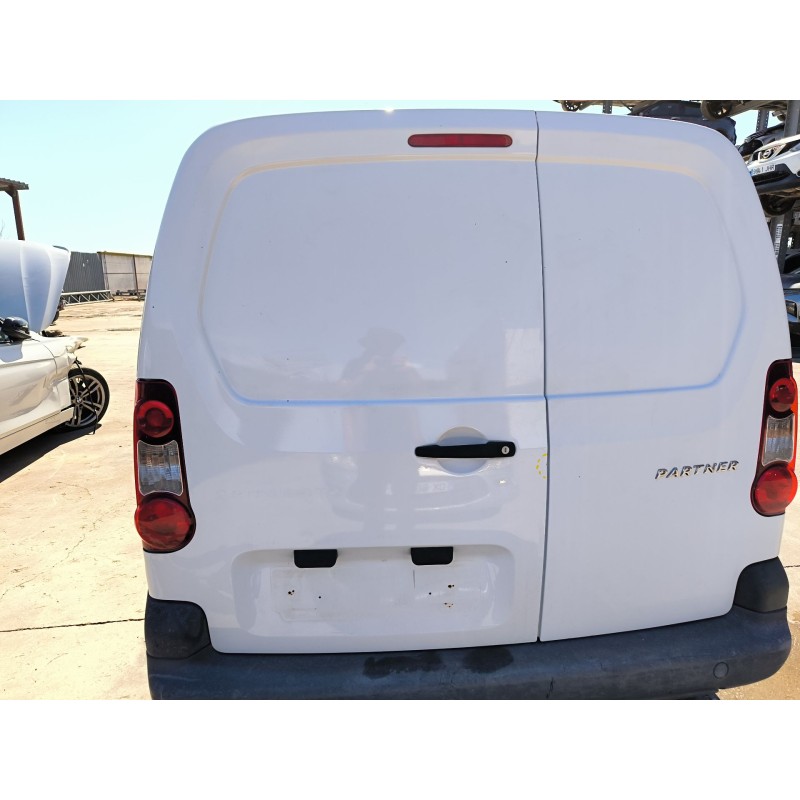 Recambio de porton trasero izquierdo para peugeot partner furgoneta/monovolumen 1.6 hdi / bluehdi 75 referencia OEM IAM   