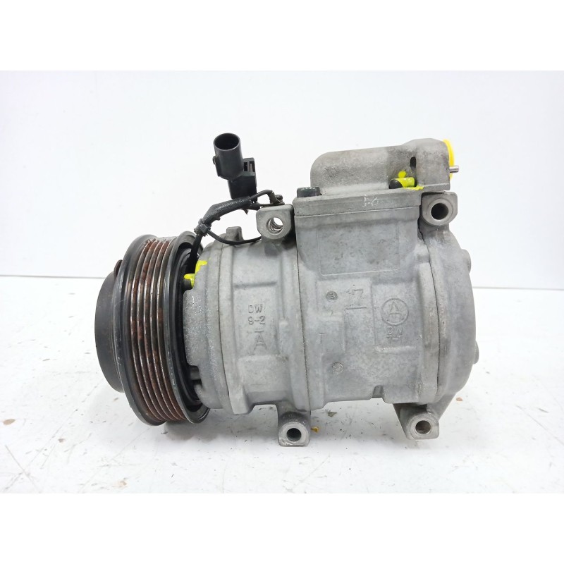 Recambio de compresor aire acondicionado para ssangyong rodius i 2.7 xdi referencia OEM IAM 180500390A  