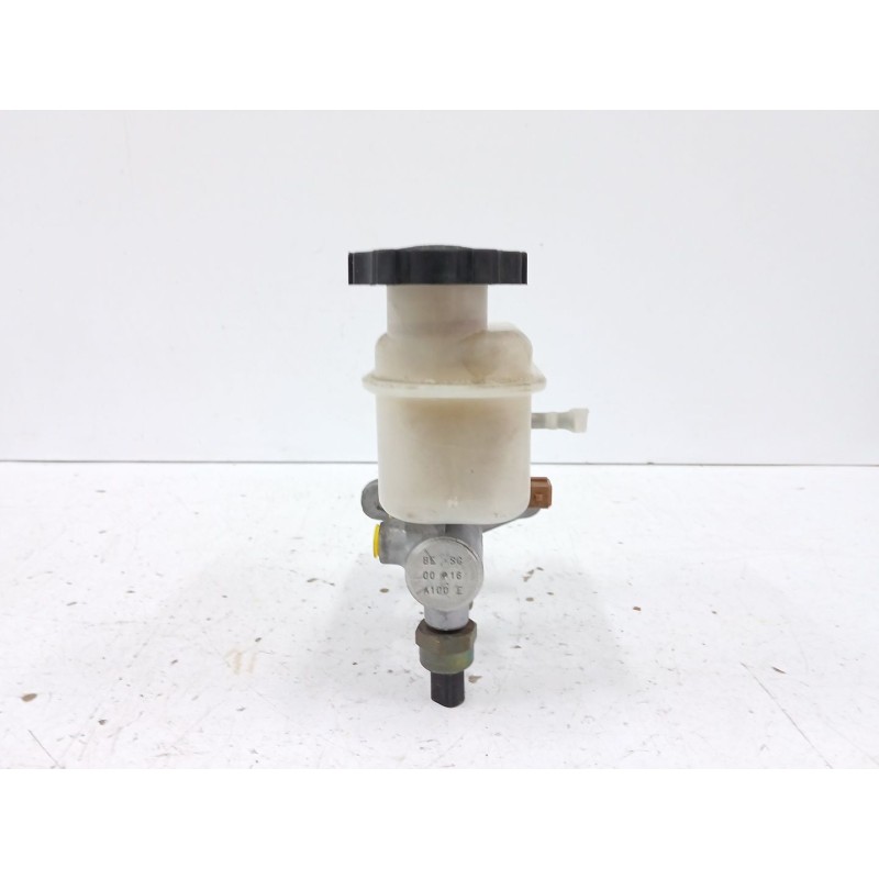 Recambio de bomba freno para ssangyong rodius i 2.7 xdi referencia OEM IAM BM1110983  