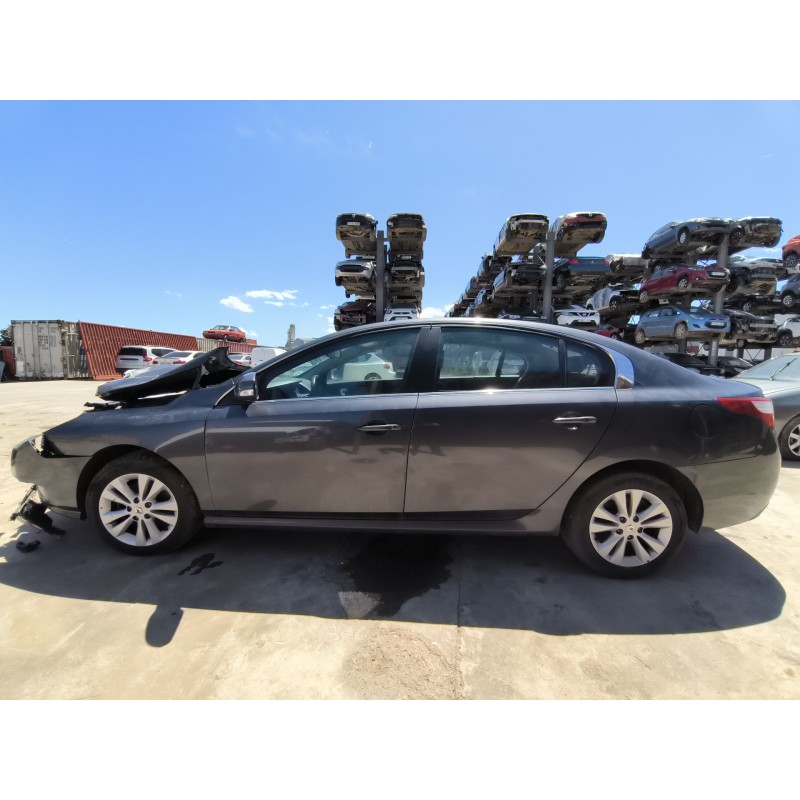 RENAULT LATITUDE (L70_) 2011