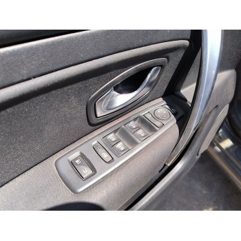 renault latitude (l70_) del año 2011
