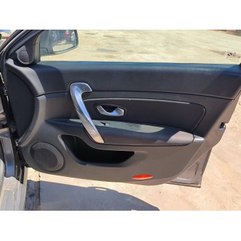 renault latitude (l70_) del año 2011