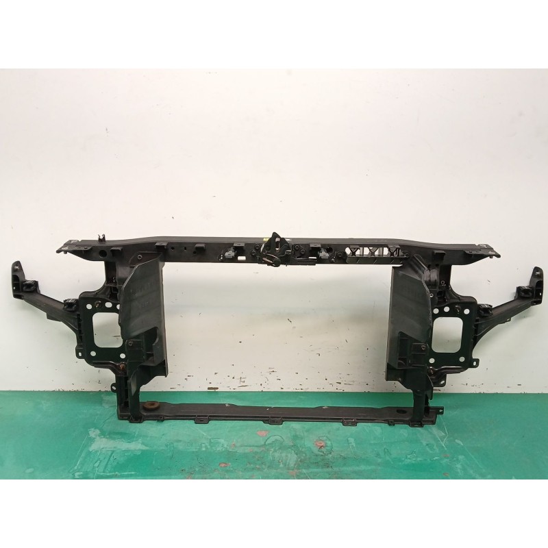 Recambio de panel frontal para hyundai i30 (pde, pd, pden) 1.0 t-gdi referencia OEM IAM 64101G4000  