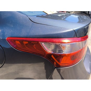 Recambio de piloto trasero izquierdo para renault latitude (l70_) 2.0 dci 150 (l70h) referencia OEM IAM   