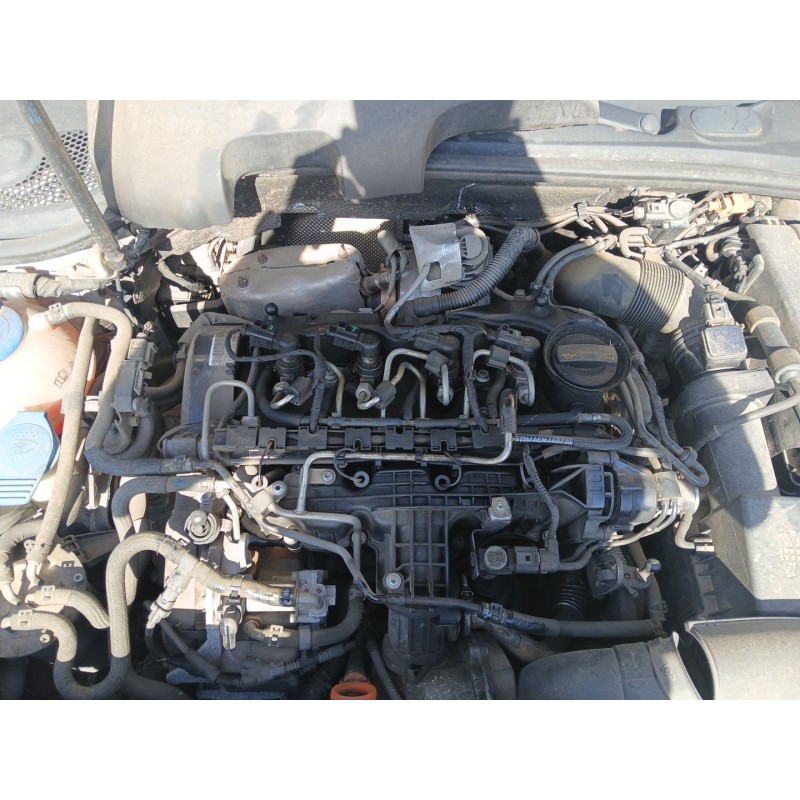 Recambio de motor completo para audi a3 sportback (8pa) 1.6 tdi referencia OEM IAM   