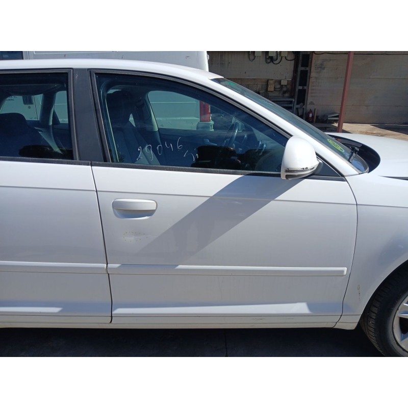 Recambio de puerta delantera derecha para audi a3 sportback (8pa) 1.6 tdi referencia OEM IAM   
