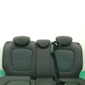 Recambio de asientos traseros para hyundai i20 1.4 crdi cat referencia OEM IAM   