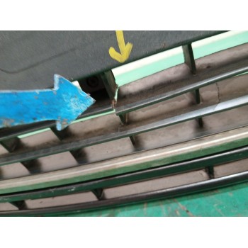 Recambio de paragolpes delantero para audi a4 b7 (8ec) 2.0 tdi 16v referencia OEM IAM 8E0807105A  